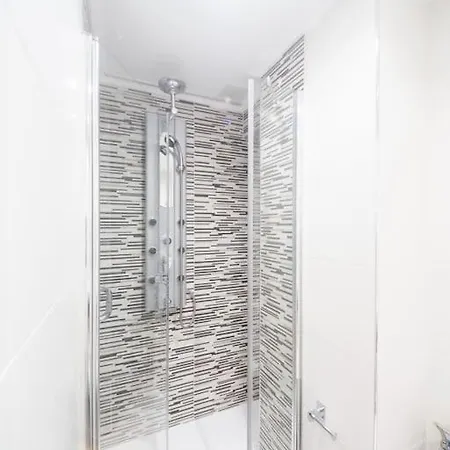 La Biblioteca Apartamento