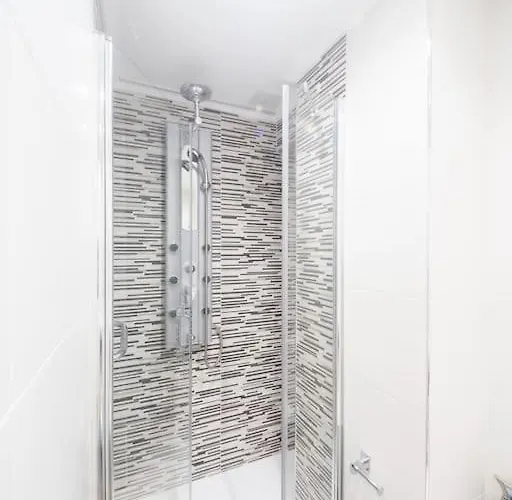 La Biblioteca דירה